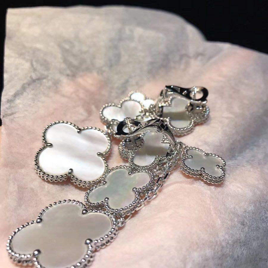 [Lumina]CLOVER EARRINGS WHITE MOP 4 MOTIFS SILVER