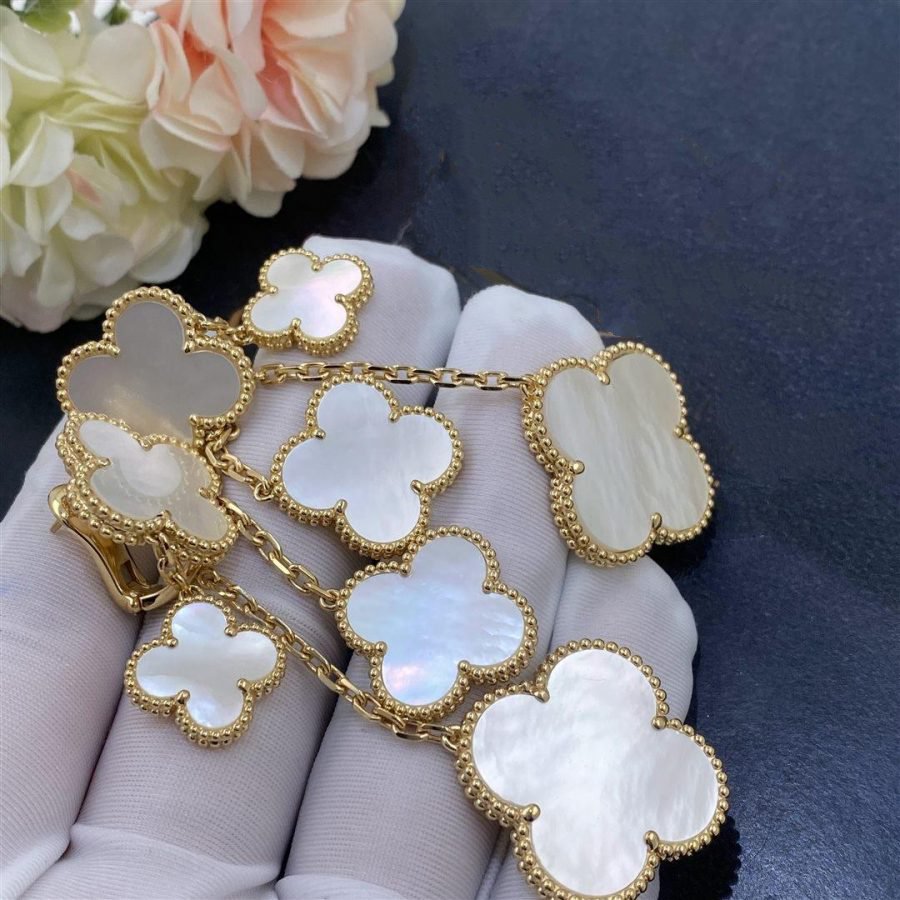 [Lumina]CLOVER EARRINGS WHITE MOP 4 MOTIFS GOLD