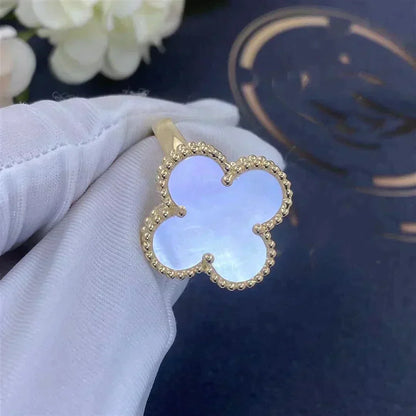 [Lumina]CLOVER WHITE MOP RING