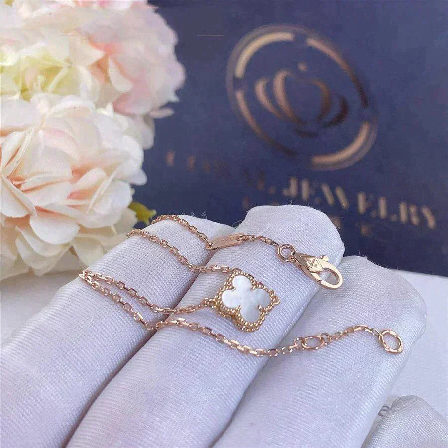 [Lumina]CLOVER WHITE MOP SINGLE FLOWER BRACELET