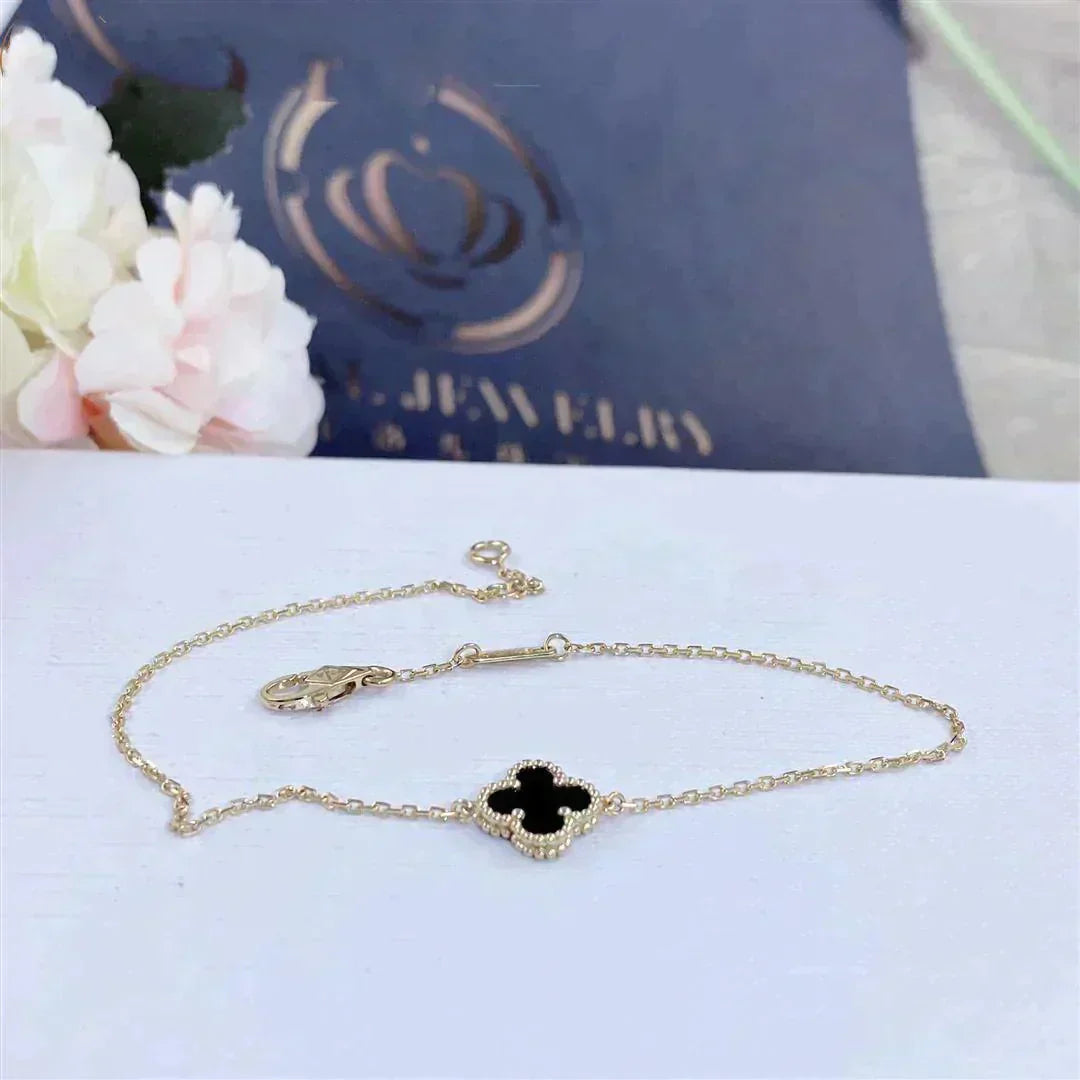 [Lumina]CLOVER ONYX SINGLE FLOWER BRACELET