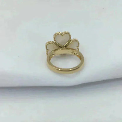 [Lumina]SWEET CLOVER WHITE MOP RING