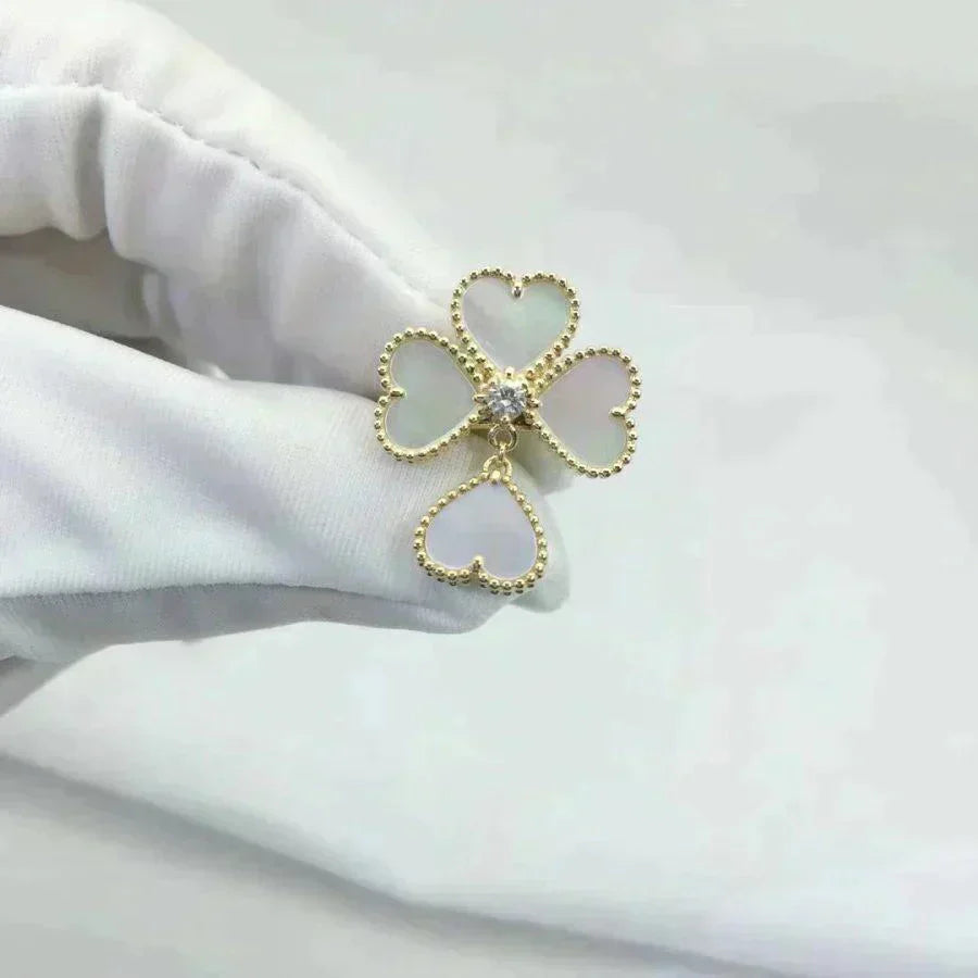 [Lumina]SWEET CLOVER WHITE MOP RING